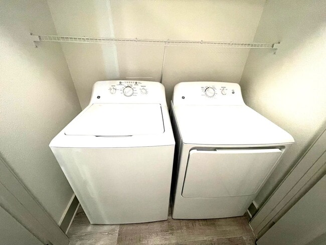 Foto del edificio - 8101 Blue Goose Rd