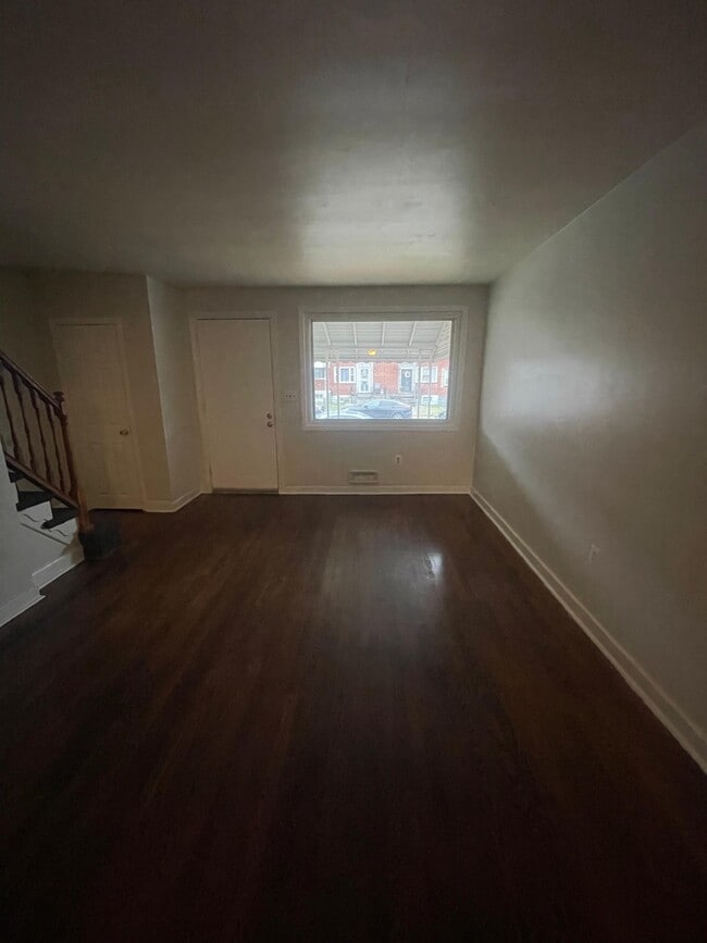 Building Photo - Greencrest