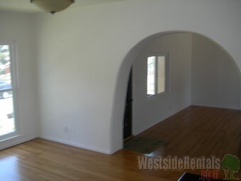 Foto del edificio - 2463 Penmar Ave