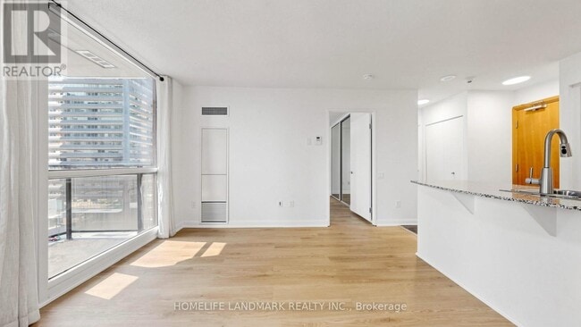 Building Photo - 33 Sheppard Ave E