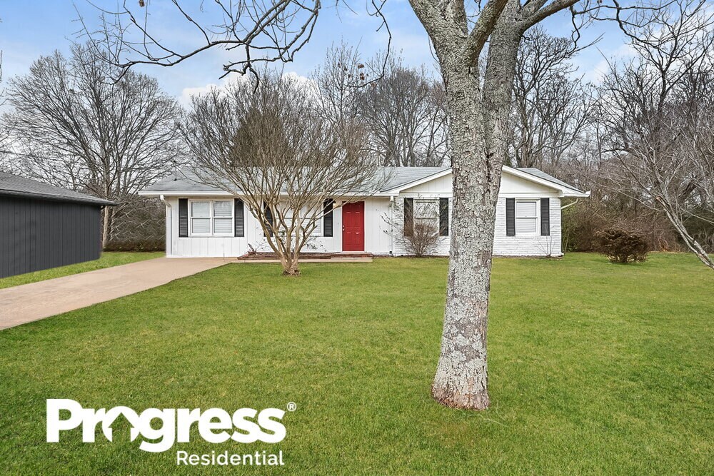 107 W Soule St, Oxford, GA 30054 House Rental in Oxford, GA