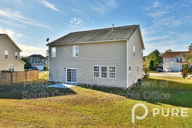 Building Photo - 145 Rivendale Dr