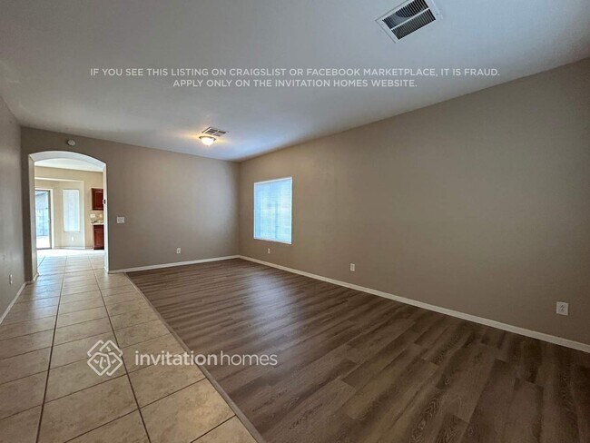 Building Photo - 3624 S 91st Dr