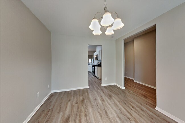 Foto del edificio - 14814 Liberty Stone Ln