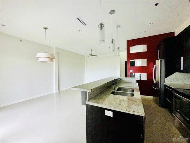 Foto del edificio - 29 Pineridge Ln