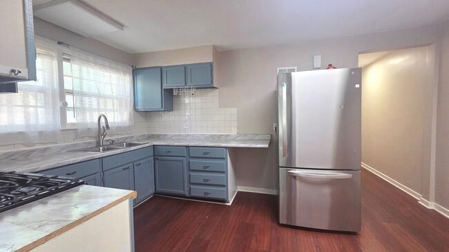 Foto del edificio - 8255 Kilpatrick Ave