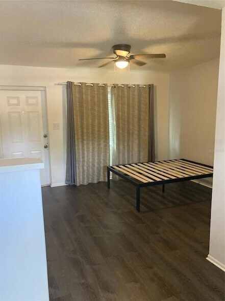 Foto del edificio - 1401 E Alfred St