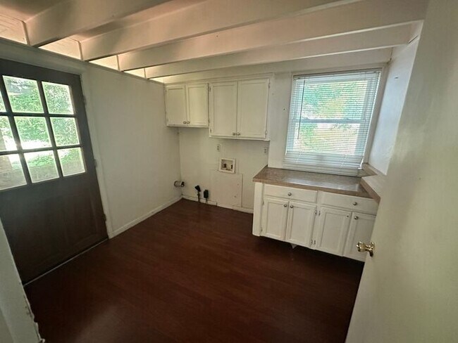 Foto del edificio - 3 Bed / 1.5 Bath Home in the Heart of Norman