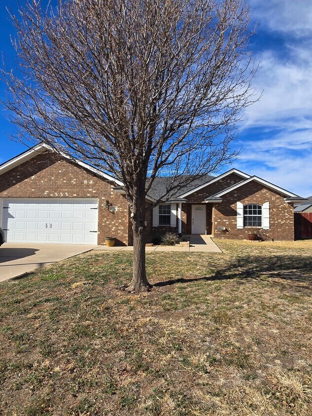 Foto principal - 4224 Sandstone Dr