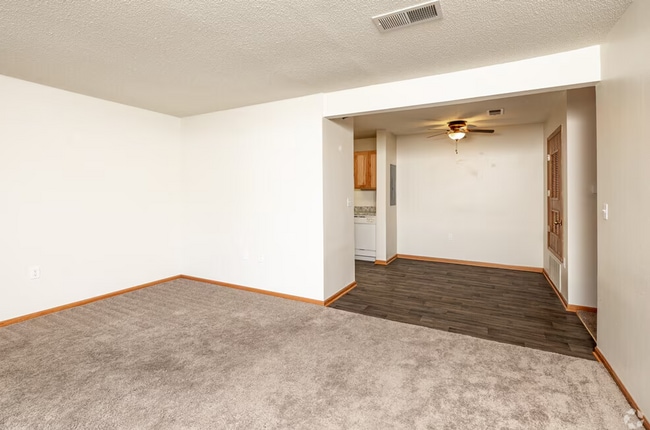 Interior Photo - Pineview Place Apartments