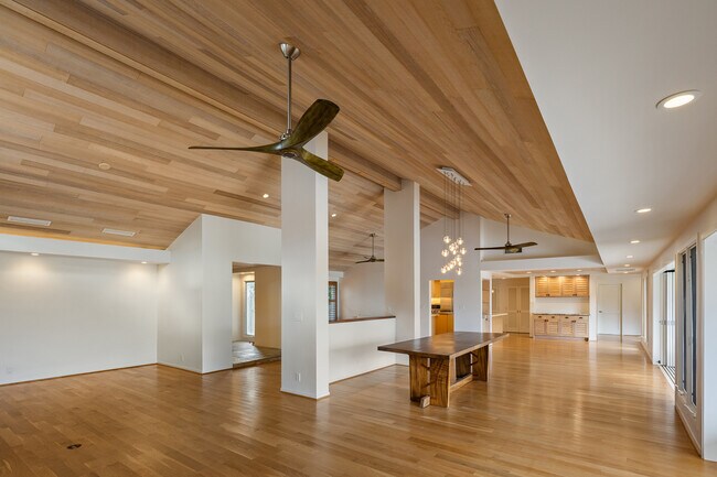 Foto del edificio - 4639 Waipahee Pl