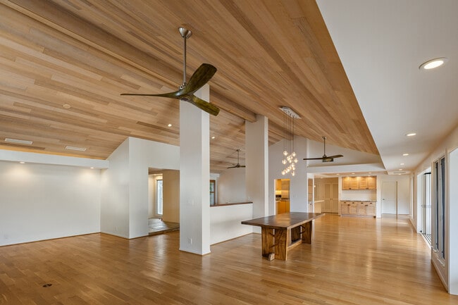 Photo - 4639 Waipahee Pl House