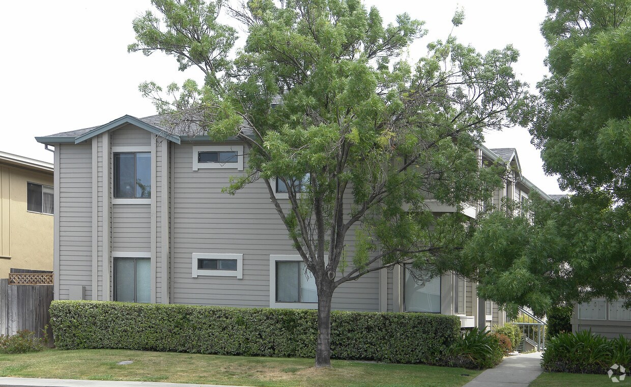 Foto del edificio - 3219 Clayton Rd