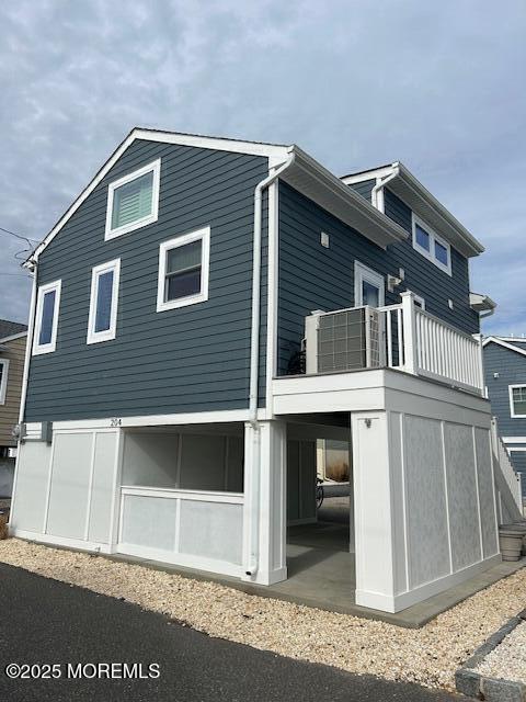 Building Photo - 204 Gull Ln
