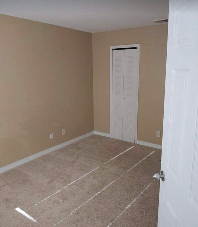 Building Photo - 4728 Walden Cir