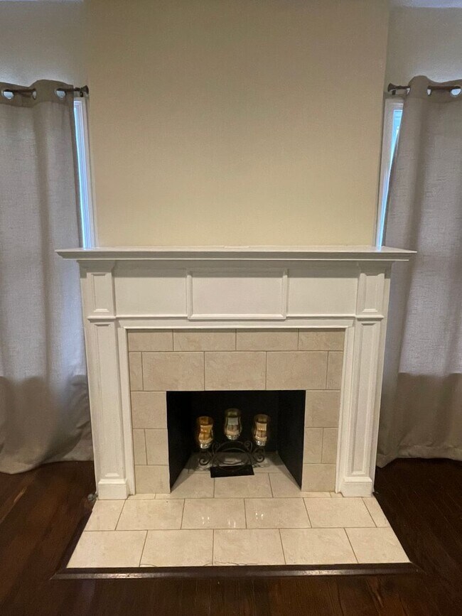 Foto del edificio - Charming Olmos Park Terrace Rental