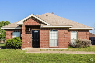 Building Photo - 1217 Brittany Way