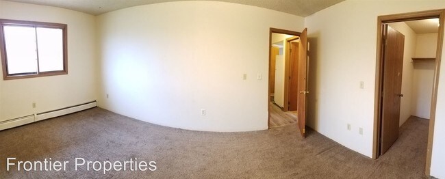 Foto del edificio - 22647 Sherman St