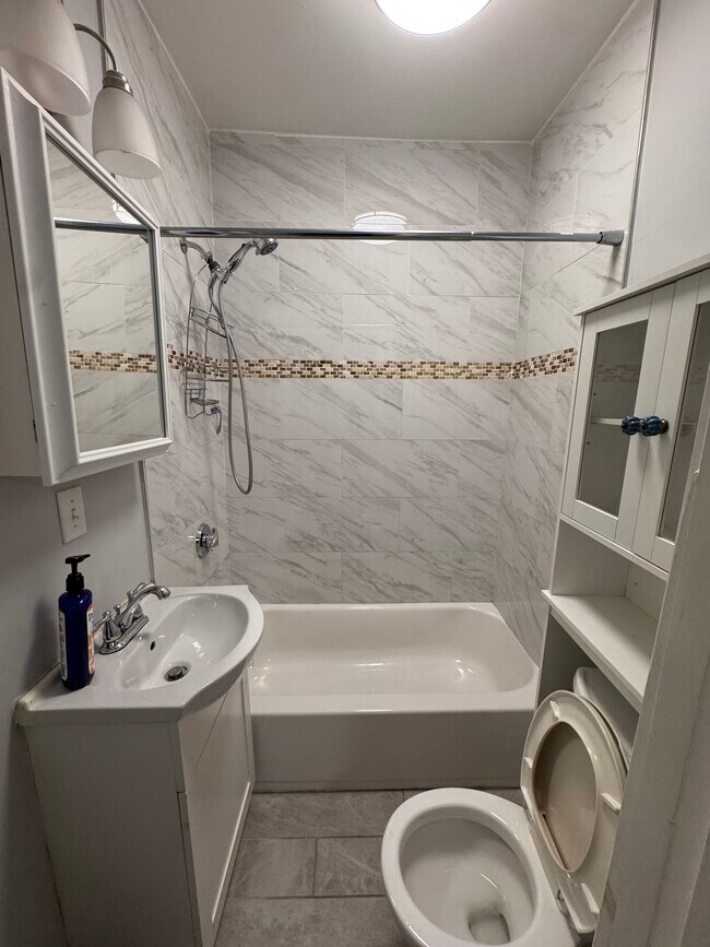 Foto del edificio - 265 Bolton St