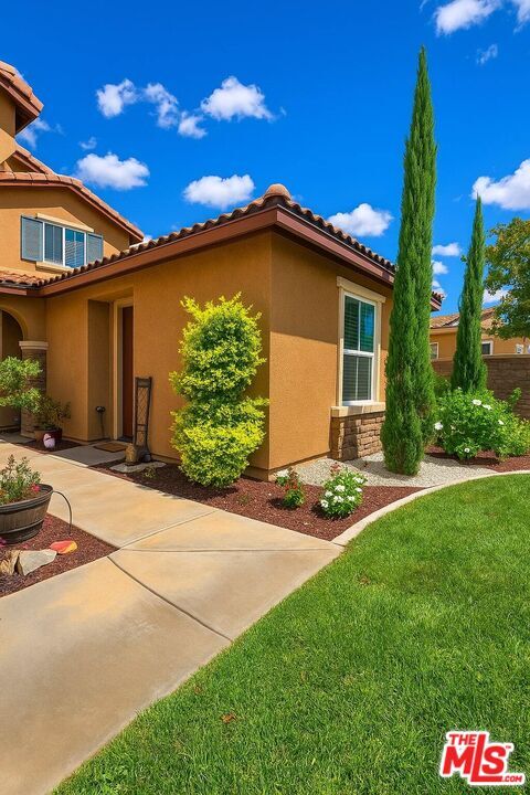 Foto principal - 6913 Stillbrook Way