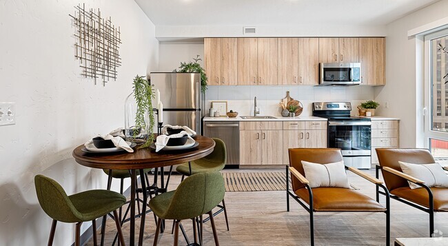Open One Bedroom - Model - Vanguard