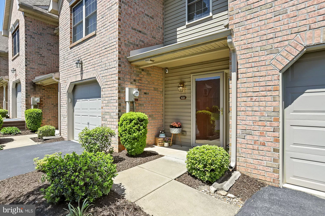 Foto del edificio - Beautiful 3 Bedroom Townhome Harrisburg