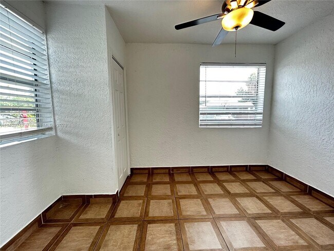 Foto del edificio - 2527 N 23rd Ave