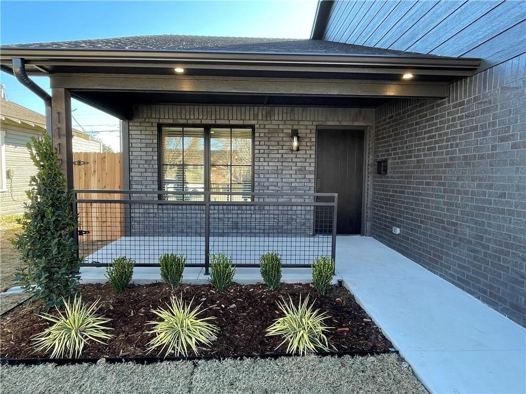 Foto principal - Charming 3-Bed Oasis in Central OKC