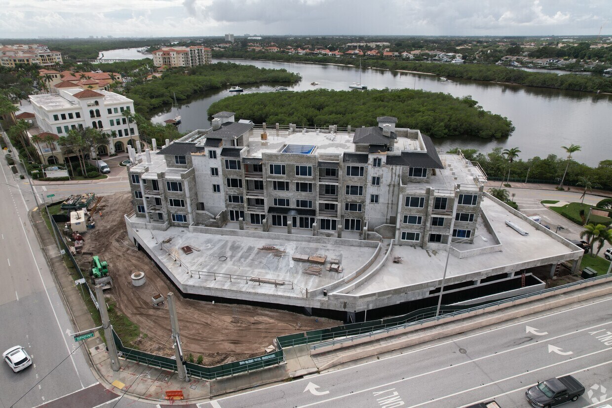 Foto principal - Cornerstone