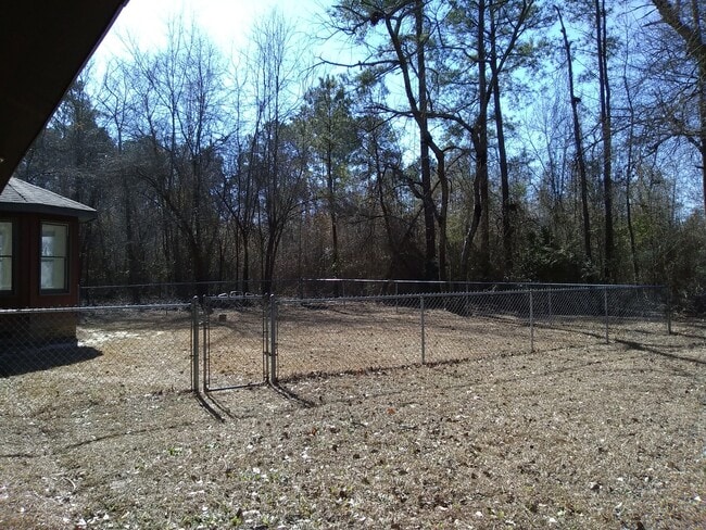 Foto del edificio - 8580 Tartan Rd