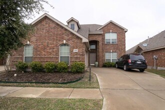 Building Photo - 8408 Loma Alta Trail
