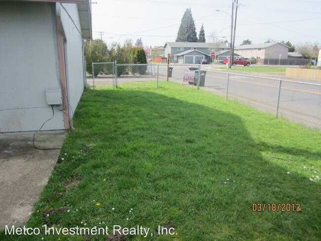 Foto del edificio - 4227-4229 Daisy St
