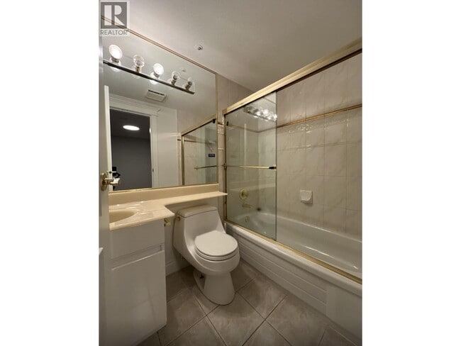 Photo du bâtiment - 6925 Angus Dr