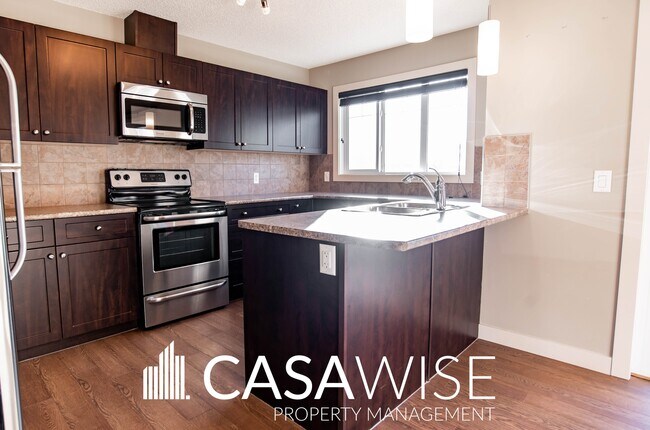 Photo du bâtiment - 1403 Cunningham Dr SW