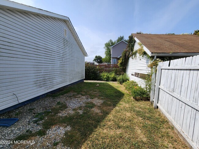 Foto del edificio - 11 Lincoln Ave