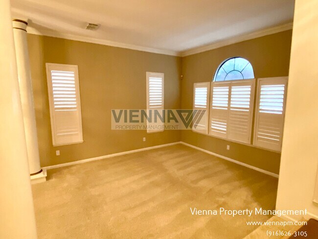 Building Photo - 5 Bedroom Rocklin Home