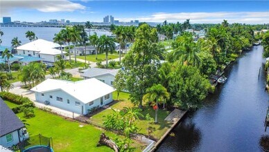 Building Photo - 94 E North Shore Ave