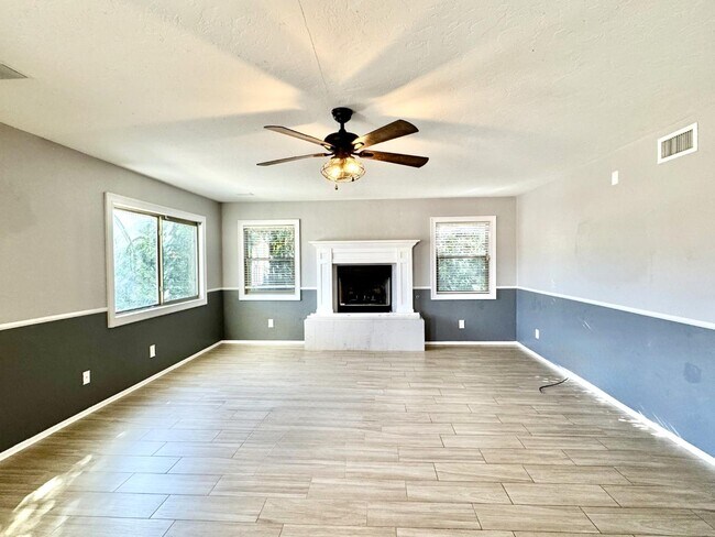Foto del edificio - 12768 N Lantern Way