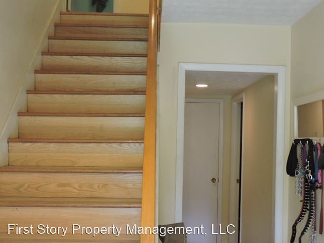 Building Photo - 4 br, 2.5 bath House - 2405 San Pedro Avenue