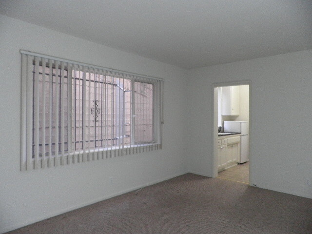 Building Photo - 945 Gayley, Inc