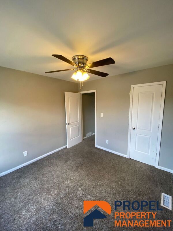 Foto del edificio - 1537 Chandler Ave