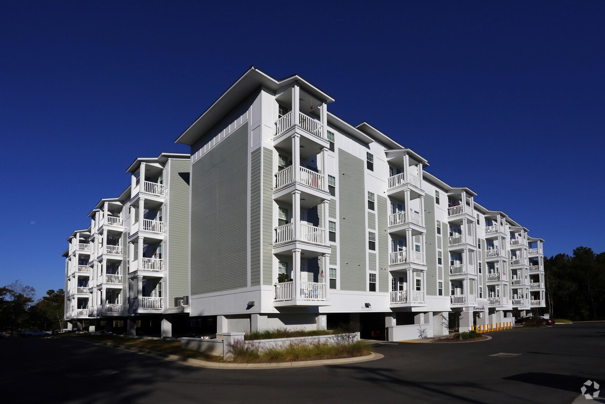 Primary Photo - Riverside Living