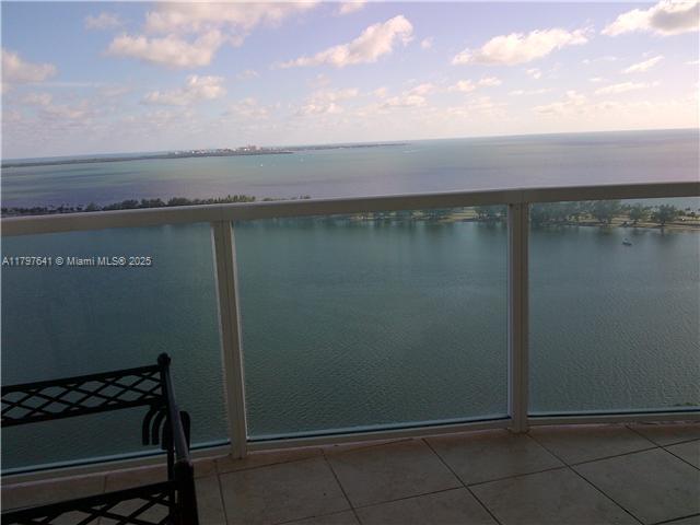 Building Photo - 2101 Brickell Ave