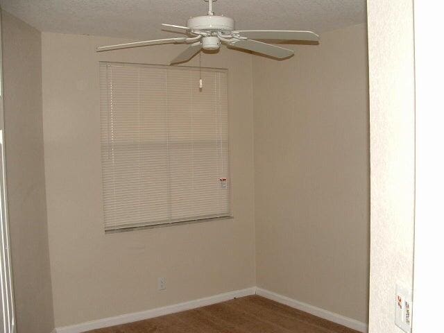 Foto del edificio - 2904 Hidden Hills Rd