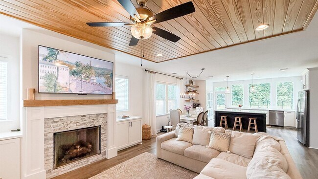 Foto del edificio - 3809 Ardmore Ln