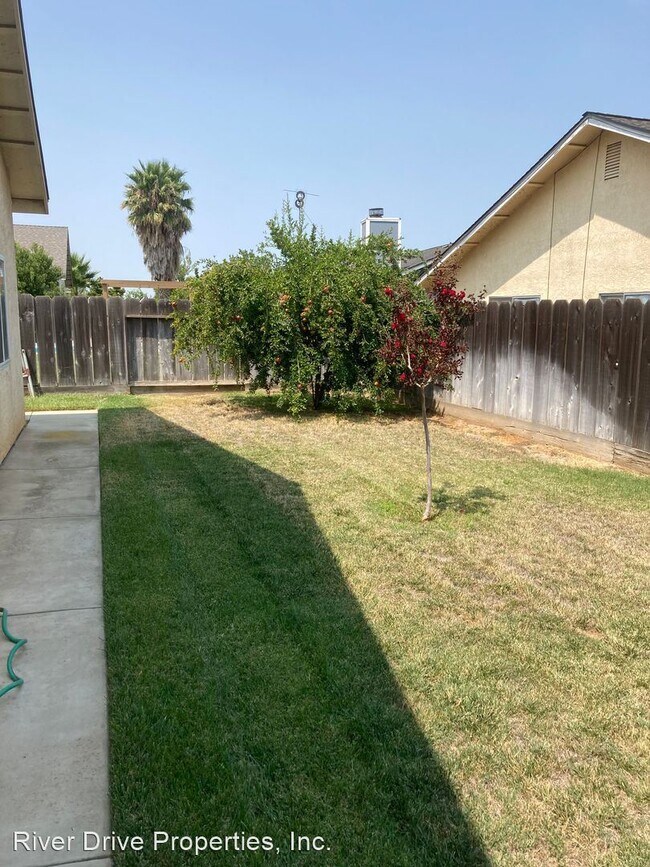 Building Photo - 3 br, 2 bath House - 2033 Lynmarie Drive