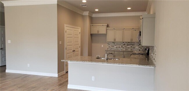 Foto del edificio - 104 Everett Ct