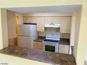 Building Photo - 2905 Winkler Ave