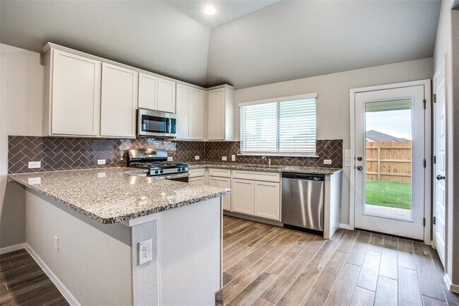 Foto del edificio - 225 Trailside Ln