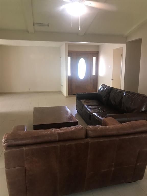 Foto del edificio - 908 Firestone Ln